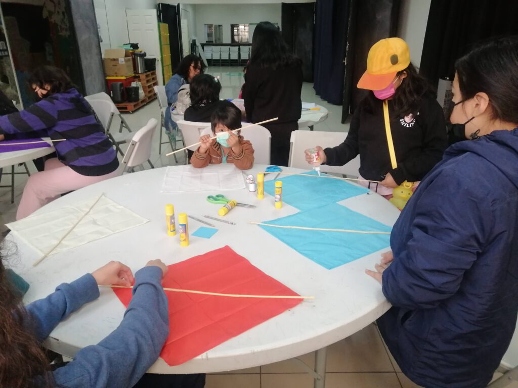 Cecrea-Arica2022Experiencias-pedagogicas-(EP)LaboratoriosVolantines-y-SuenosFotografias-(FG)Volantines_y_Suenos_(FG).pdf